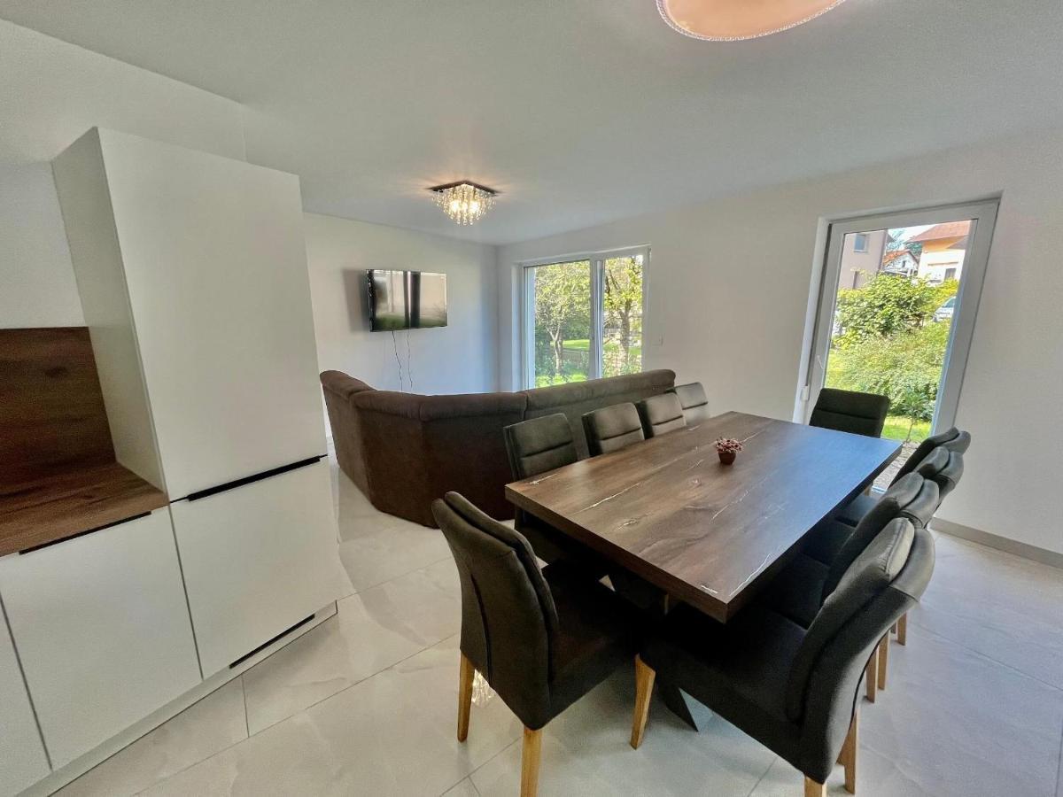 4 Bedroom Private House On The Hill Holiday home