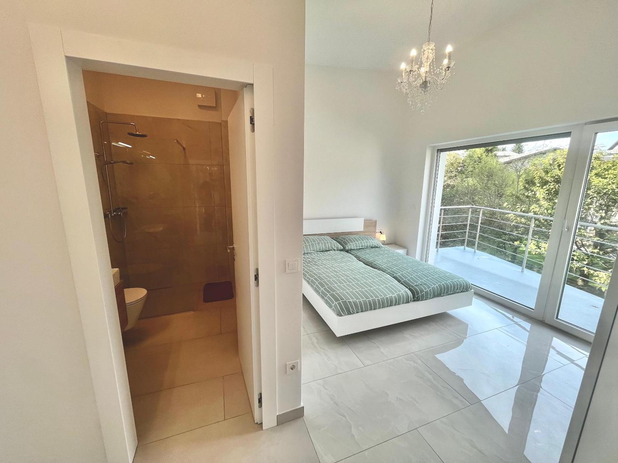 4 Bedroom Private House On The Hill Laibach